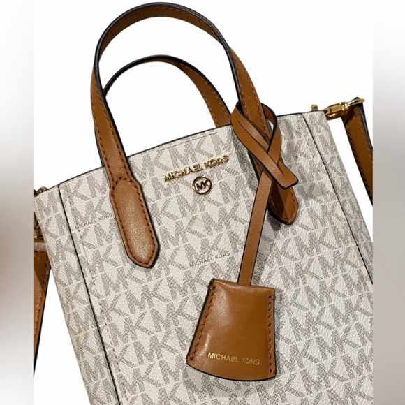 Michael Kors Sinclair Extra Small Crossbody Logo Bag - Picture 4 of 12